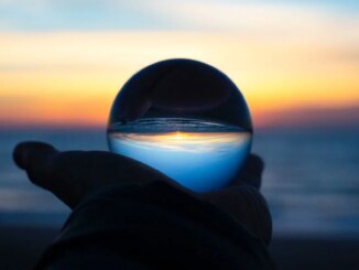 Altcoins Outperform as Sentiment Improves; Bitcoin Within 'Value Zone'