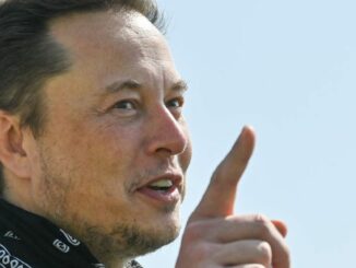 Twitter Closes Down on Session as Musk Calls for Shareholder Vote