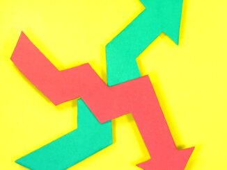 First Mover Asia: Bitcoin Holds Above $21K in Weekend Trading; Solana Web3 Phone Faces Long Odds