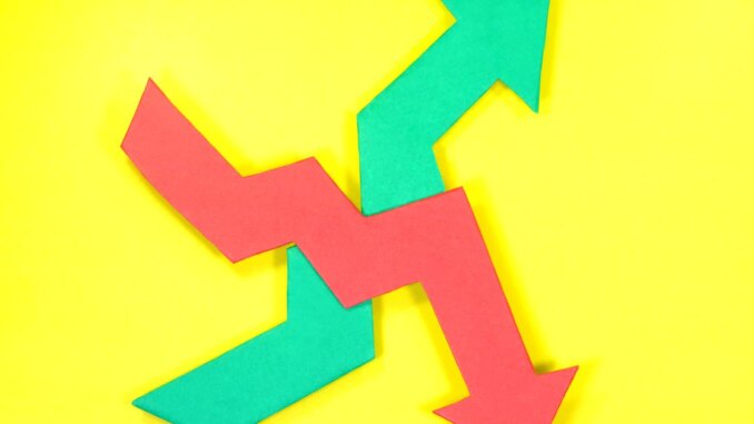 First Mover Asia: Bitcoin Holds Above $21K in Weekend Trading; Solana Web3 Phone Faces Long Odds