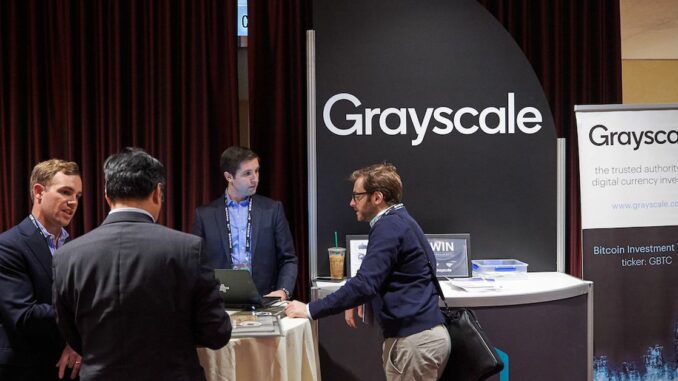 With Bitwise and Grayscale Decisions Looming, Spot Bitcoin ETF Approval Hopes Are Running Low